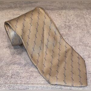 Brioni Striped Geometric Patterned Necktie Tie Handmade Luxury 100% Silk Vintage